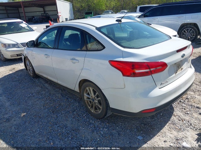 1FADP3F28JL319434 Ford FOCUS SE