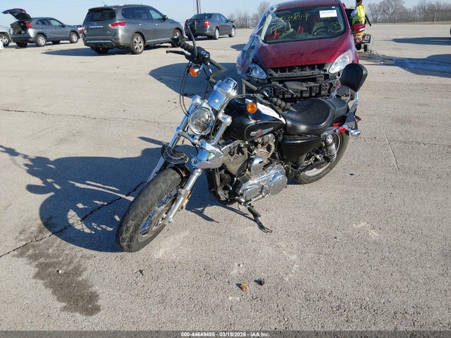 44649495 :رقم المزاد ، 1HD1CT311HC445728 vin ، 2017 Harley-davidson Xl1200 C مزاد بيع