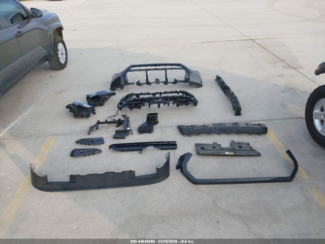 Продаж на аукціоні авто 2024 Toyota Tacoma Sr, vin: 3TYKD5HN6RT017104, номер лоту: 44649496