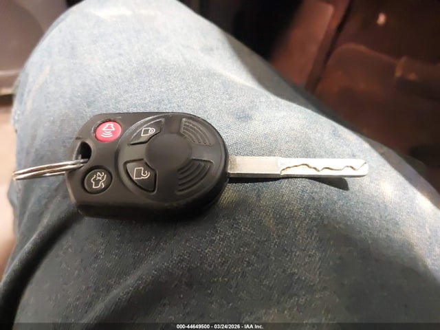 44649500 :رقم المزاد ، 1FMCU9HD0JUB13367 vin ، 2018 Ford Escape Sel مزاد بيع