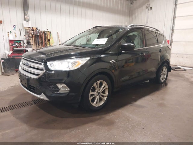 44649500 :رقم المزاد ، 1FMCU9HD0JUB13367 vin ، 2018 Ford Escape Sel مزاد بيع