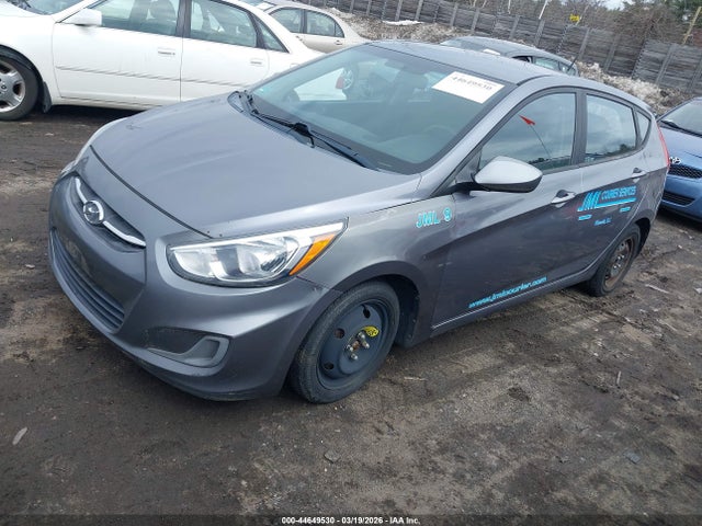 Hyundai ACCENT GS 2015 KMHCT5AEXFU230282 Image 2