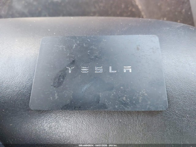 44649534 :رقم المزاد ، 5YJ3E1EA1JF044954 vin ، 2018 Tesla Model 3 Long Range/mid Range مزاد بيع