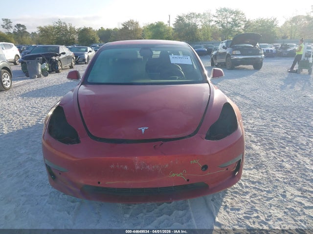 44649534 :رقم المزاد ، 5YJ3E1EA1JF044954 vin ، 2018 Tesla Model 3 Long Range/mid Range مزاد بيع