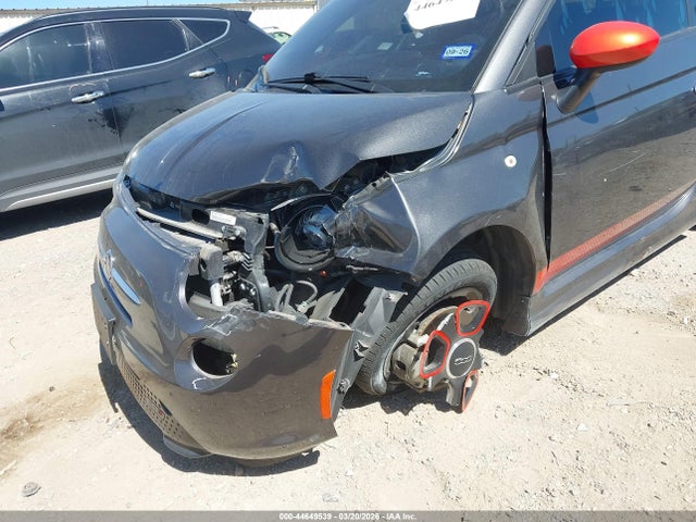 2016 FIAT 500E 3C3CFFGE3GT221724 Photo 5