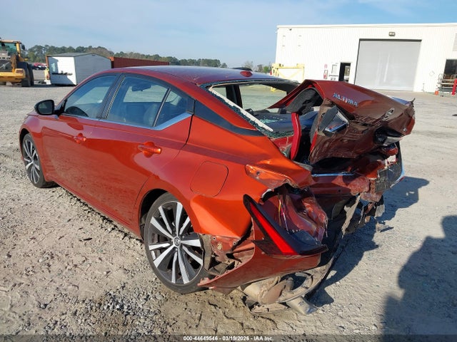 2021 Nissan Altima Sr Fwd მანქანა იყიდება აუქციონზე, vin: 1N4BL4CV8MN390195, აუქციონის ნომერი: 44649546