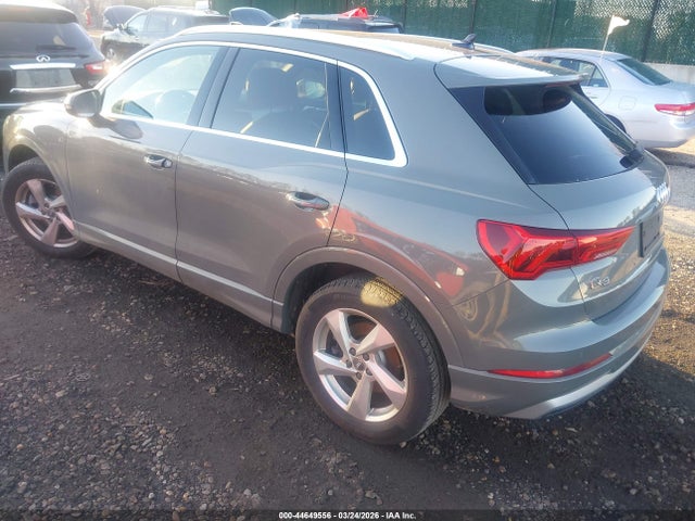 2020 AUDI Q3 WA1AECF31L1047443 Photo 2