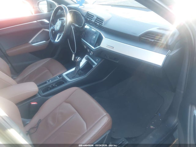 2020 AUDI Q3 WA1AECF31L1047443 Photo 4