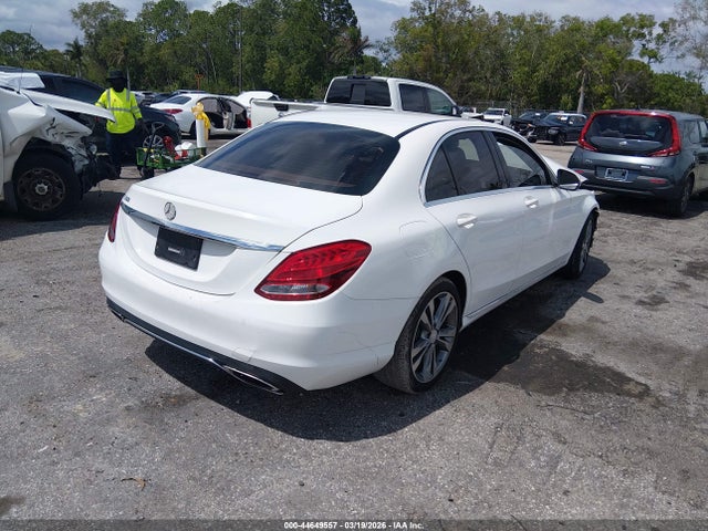 44649557 :رقم المزاد ، 55SWF4JB6GU150057 vin ، 2016 Mercedes-benz C 300 مزاد بيع