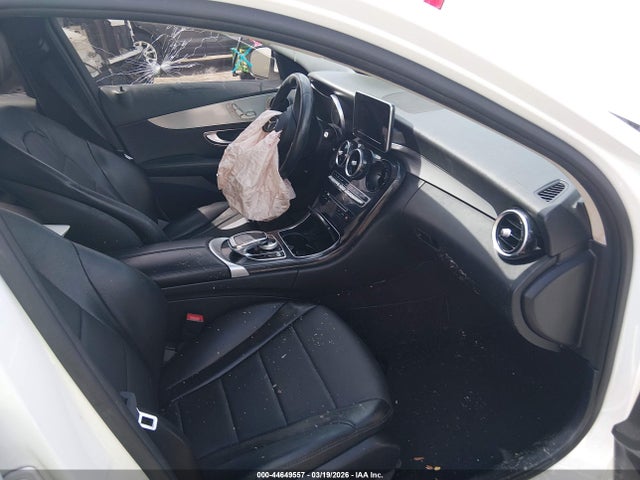 44649557 :رقم المزاد ، 55SWF4JB6GU150057 vin ، 2016 Mercedes-benz C 300 مزاد بيع