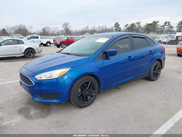 Ford FOCUS SE 2018 1FADP3F20JL206884 Image 2
