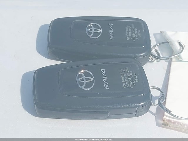 2023 TOYOTA RAV4 2T3P1RFV8PW377877 Photo 10