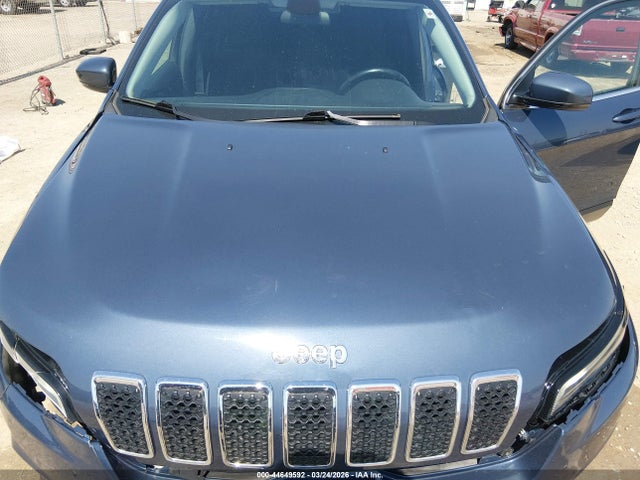 44649592 :رقم المزاد ، 1C4PJLCB3KD370316 vin ، 2019 Jeep Cherokee Latitude Fwd مزاد بيع