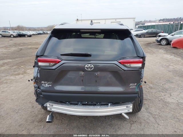 2025 Toyota Rav4 Xle მანქანა იყიდება აუქციონზე, vin: 2T3P1RFV6SC556106, აუქციონის ნომერი: 44649603