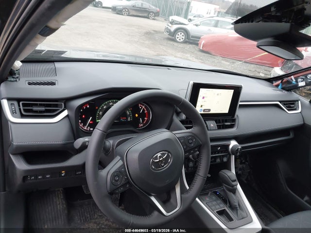 2025 Toyota Rav4 Xle მანქანა იყიდება აუქციონზე, vin: 2T3P1RFV6SC556106, აუქციონის ნომერი: 44649603