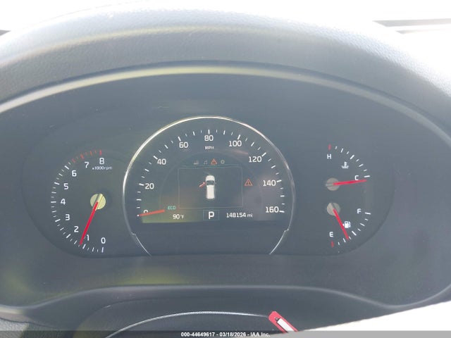 5XYPG4A57HG284163 KIA Sorento 3.3l Lx