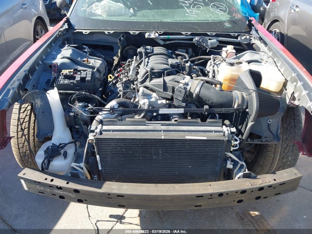 2C3CDZFJXJH195158 Dodge Challenger R/t Scat Pack