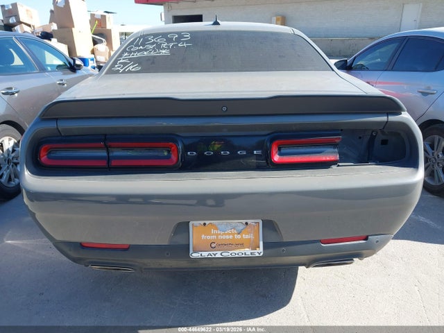 2C3CDZFJXJH195158 Dodge Challenger R/t Scat Pack