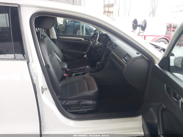 Aukcja sprzedaży 2018 Volkswagen Passat 2.0t Se, vin: 1VWBA7A36JC050809, numer aukcji: 44649625