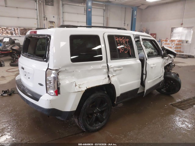 2015 Jeep Patriot Altitude Edition მანქანა იყიდება აუქციონზე, vin: 1C4NJRBB8FD425599, აუქციონის ნომერი: 44649639