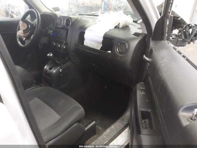 2015 Jeep Patriot Altitude Edition მანქანა იყიდება აუქციონზე, vin: 1C4NJRBB8FD425599, აუქციონის ნომერი: 44649639