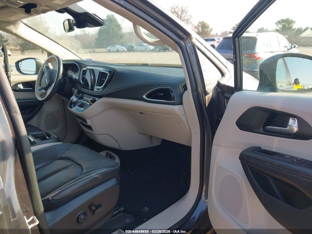 2020 CHRYSLER PACIFICA 2C4RC1GG8LR108481 Photo 4