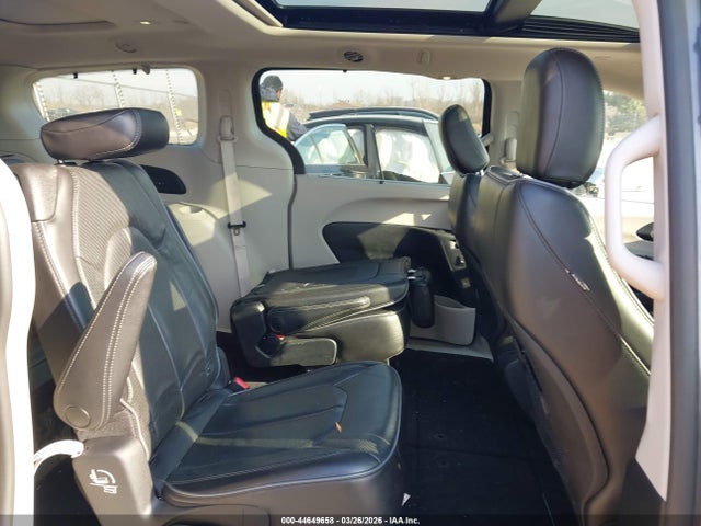 2020 CHRYSLER PACIFICA 2C4RC1GG8LR108481 Photo 7