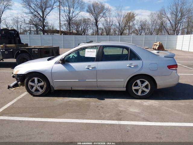 Auction sale of the 2004 Honda Accord 2.4 Ex, vin: 1HGCM56624A132883, lot number: 44649668