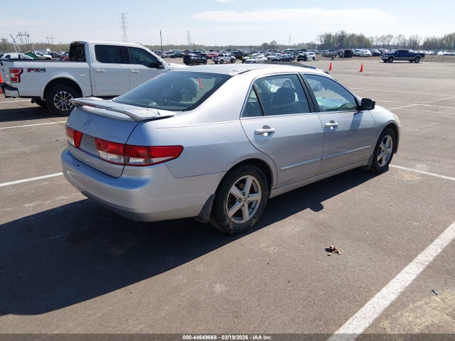 Auction sale of the 2004 Honda Accord 2.4 Ex, vin: 1HGCM56624A132883, lot number: 44649668