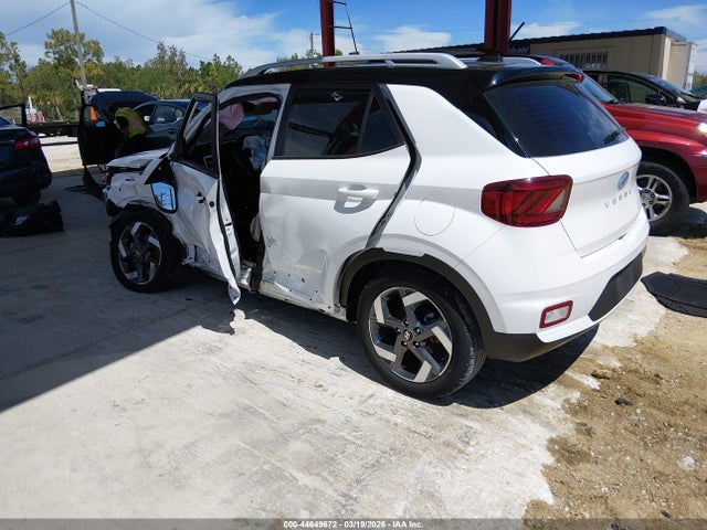 2023 HYUNDAI VENUE KMHRC8A39PU237123 Photo 2