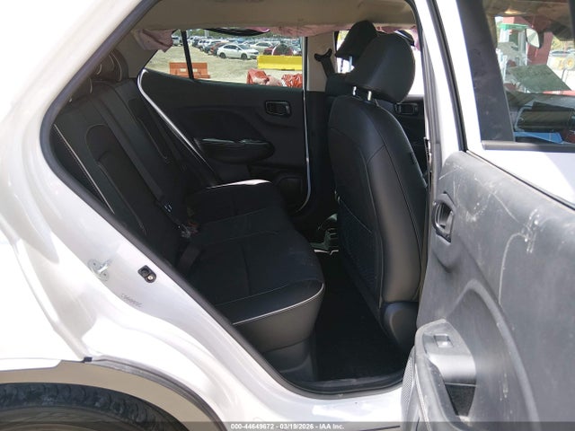 2023 HYUNDAI VENUE KMHRC8A39PU237123 Photo 7