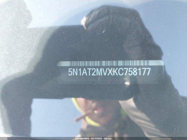 44649688 :رقم المزاد ، 5N1AT2MVXKC758177 vin ، 2019 Nissan Rogue Sl مزاد بيع