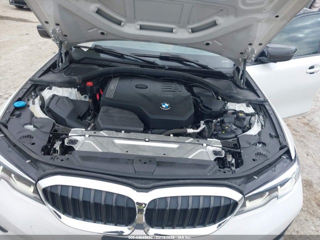 44649690 :رقم المزاد ، 3MW5R7J09L8B31499 vin ، 2020 Bmw 330i Xdrive مزاد بيع
