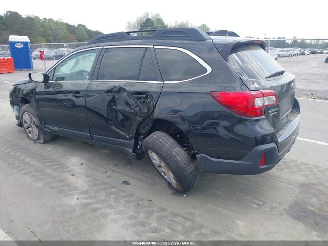 2018 Subaru Outback 2.5i Premium მანქანა იყიდება აუქციონზე, vin: 4S4BSAFC3J3244831, აუქციონის ნომერი: 44649700