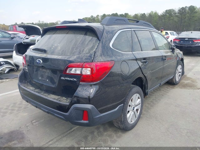 2018 Subaru Outback 2.5i Premium მანქანა იყიდება აუქციონზე, vin: 4S4BSAFC3J3244831, აუქციონის ნომერი: 44649700