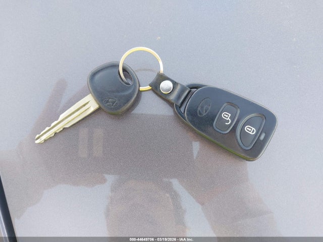 2006 Hyundai Tucson Gls/limited მანქანა იყიდება აუქციონზე, vin: KM8JN72D86U370544, აუქციონის ნომერი: 44649706