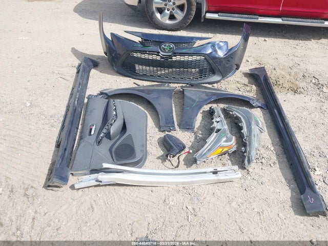 44649716 :رقم المزاد ، 5YFEPRAE9LP119319 vin ، 2020 Toyota Corolla Le مزاد بيع
