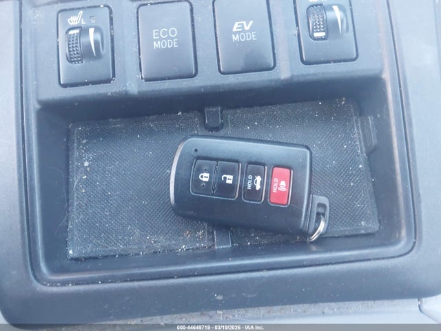4T1BD1FK1HU205189 Toyota Camry Hybrid Xle