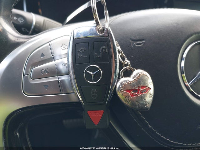 Продажа на аукционе авто 2015 Mercedes-benz S 550, vin: WDDUG8CB1FA136459, номер лота: 44649720