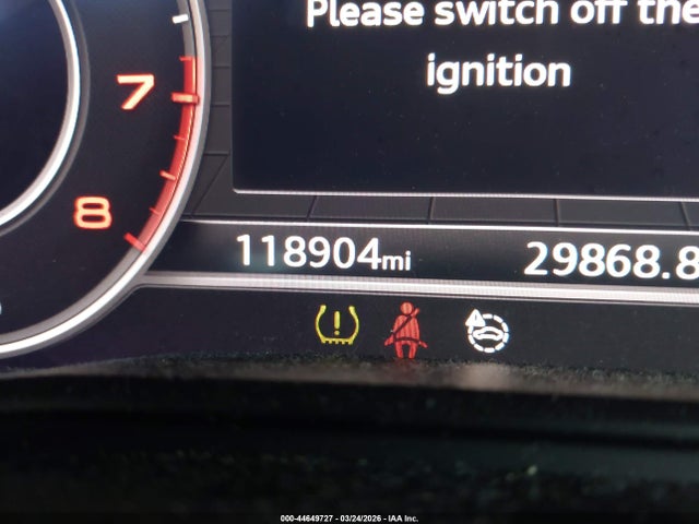 44649727 :رقم المزاد ، WAUTNAF56JA051146 vin ، 2018 Audi A5 2.0t Premium مزاد بيع