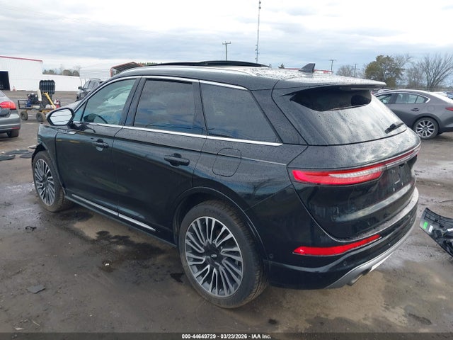 2020 LINCOLN CORSAIR 5LMCJ2D93LUL22961 Photo 2