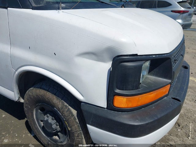Продажа на аукционе авто 2005 Chevrolet Express, vin: 1GAHG39U551180494, номер лота: 44649731