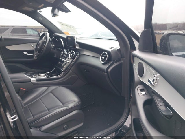 2017 MERCEDES-BENZ GLC 300 WDC0G4KB5HF142784 Photo 4