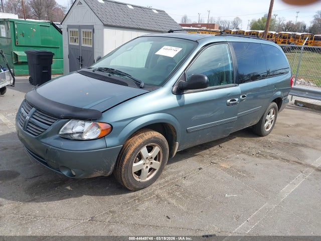 Продаж на аукціоні авто 2005 Dodge Grand Caravan Sxt, vin: 2D4GP44L45R463829, номер лоту: 44649748