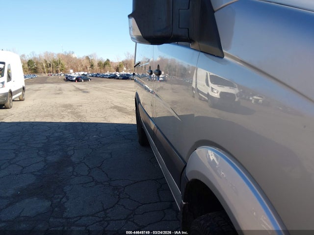 2017 Mercedes-benz Sprinter 2500 Standard Roof V6 მანქანა იყიდება აუქციონზე, vin: WD3PE7CD9HP574231, აუქციონის ნომერი: 44649749