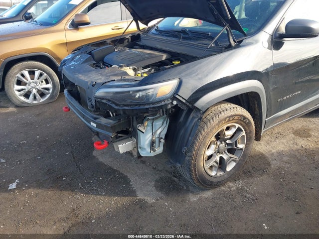 44649810 :رقم المزاد ، 1C4PJMBX0KD217945 vin ، 2019 Jeep Cherokee Trailhawk 4x4 مزاد بيع