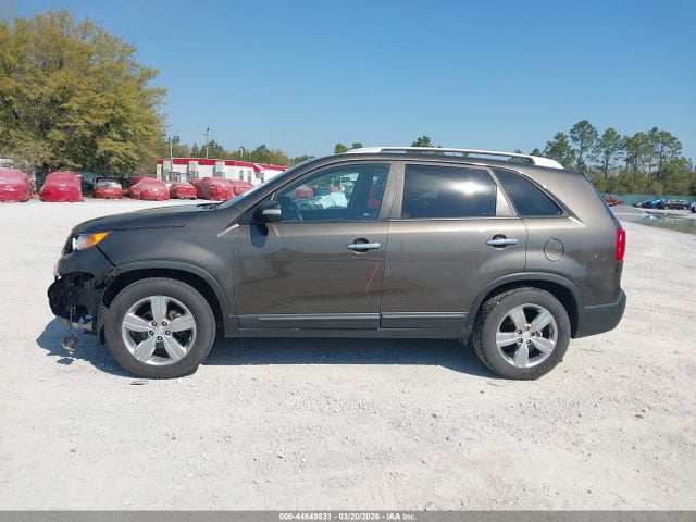 Продаж на аукціоні авто 2013 Kia Sorento Ex, vin: 5XYKU3A64DG419891, номер лоту: 44649831