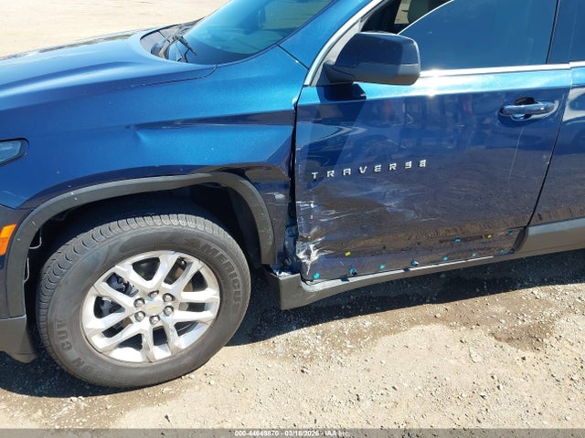 1GNERFKW1NJ167198 Chevrolet Traverse Fwd Ls