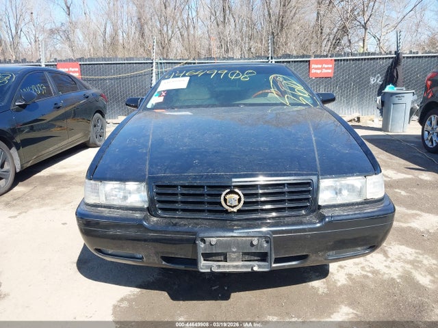 44649908 :رقم المزاد ، 1G6ET12992B103488 vin ، 2002 Cadillac Eldorado Etc مزاد بيع