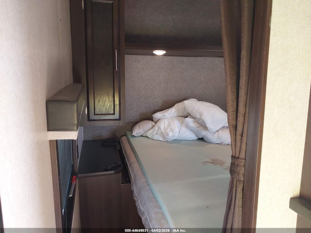 1UJBJ0BT1K17T0350 Jayco Jay Flight